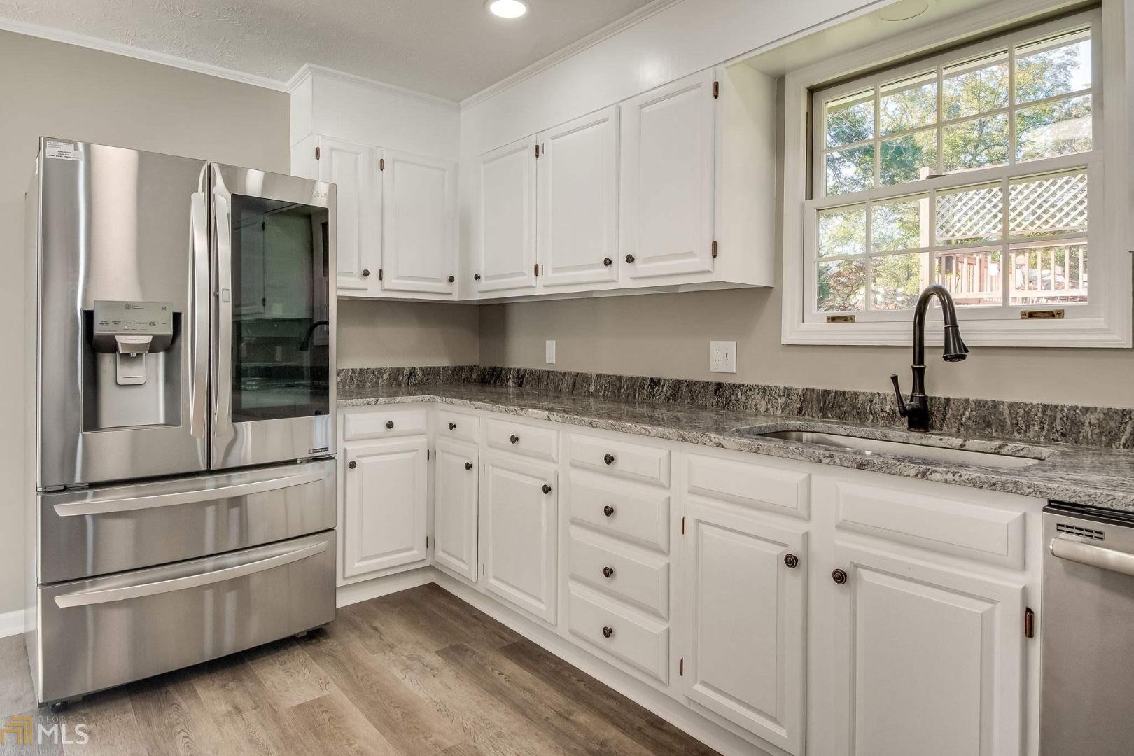 Twin Lakes - Residential