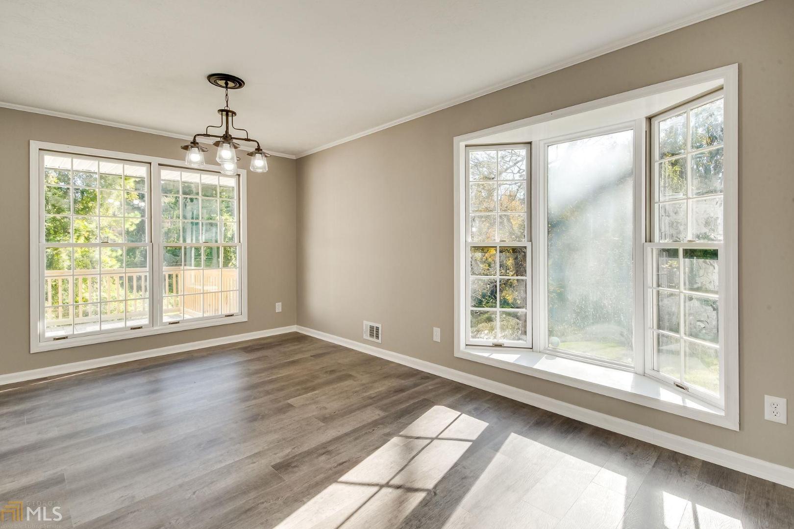 Twin Lakes - Residential