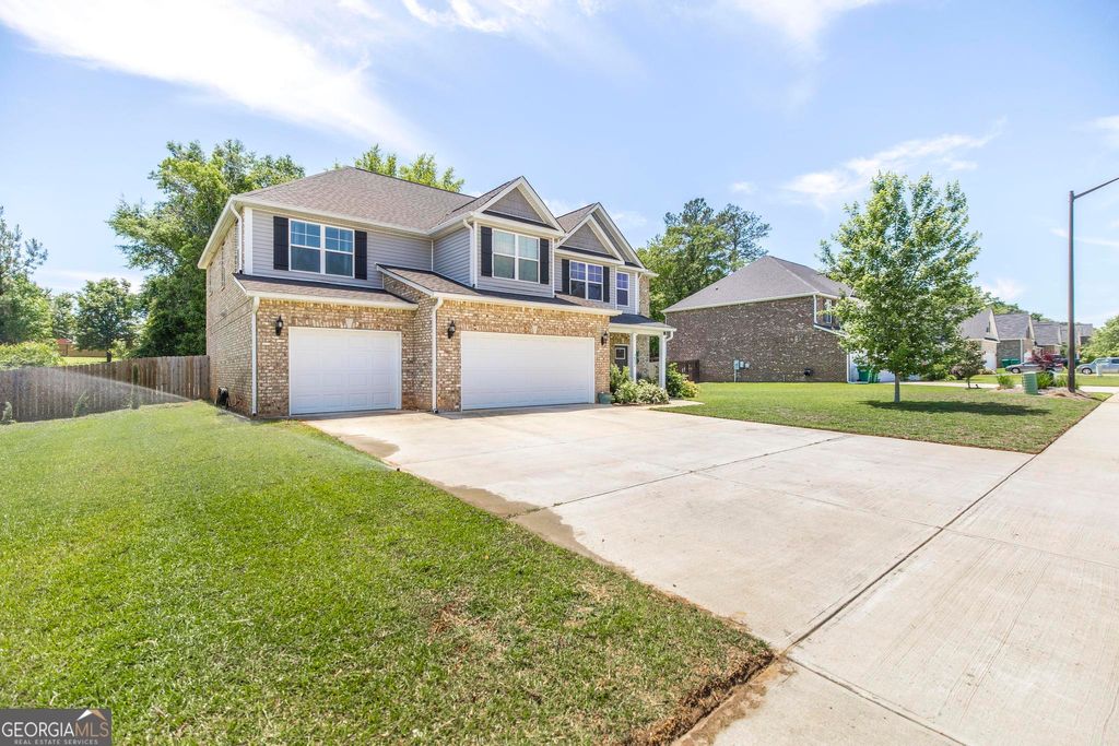Photo of 232 Oakley Court, Bonaire, GA 31005 (MLS # 10757398)