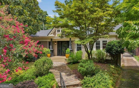 Photo of 1248 Stillwood Drive NE, Atlanta, GA 30306 (MLS # 10875990)