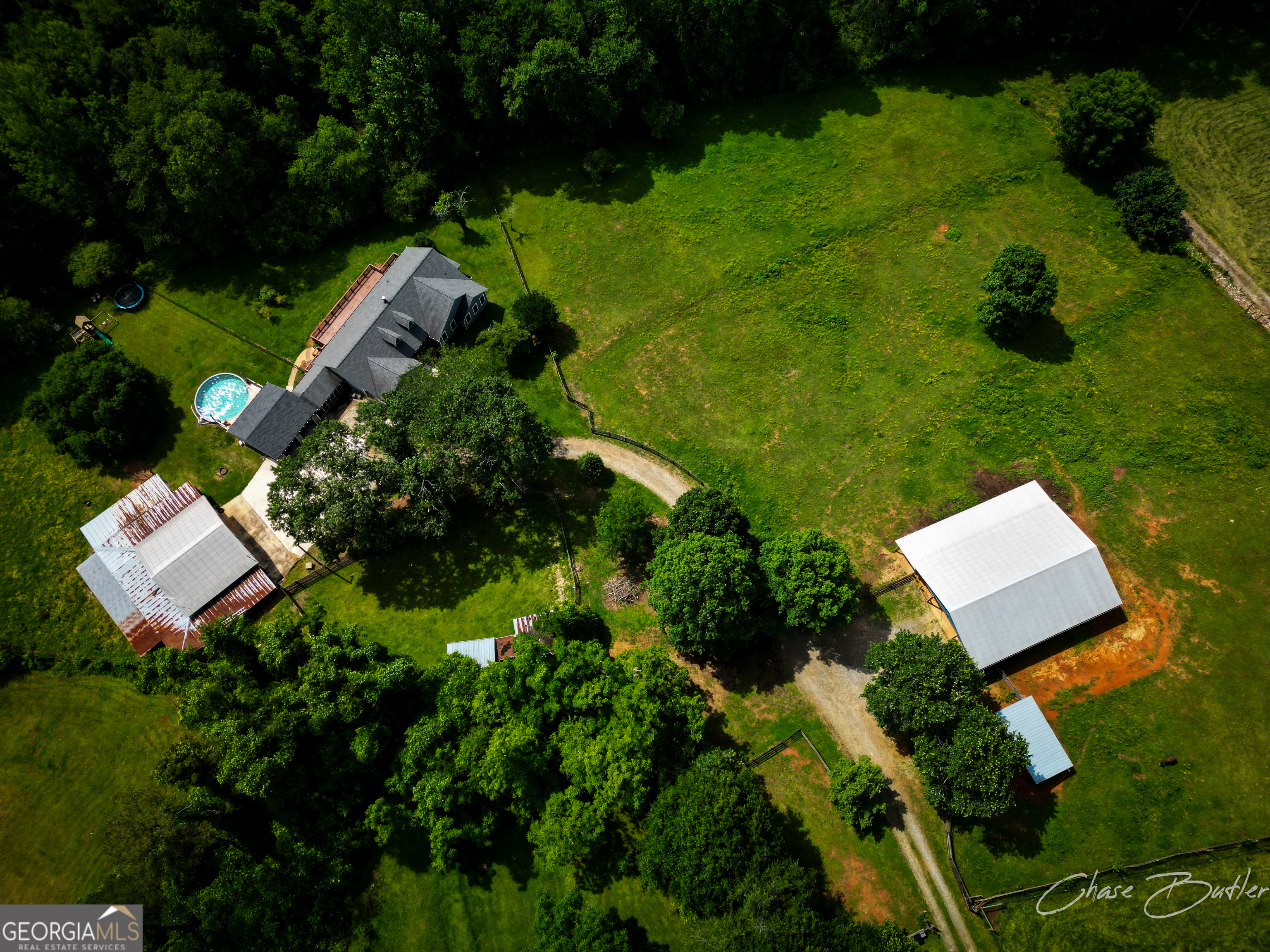 1150 Sutton RD