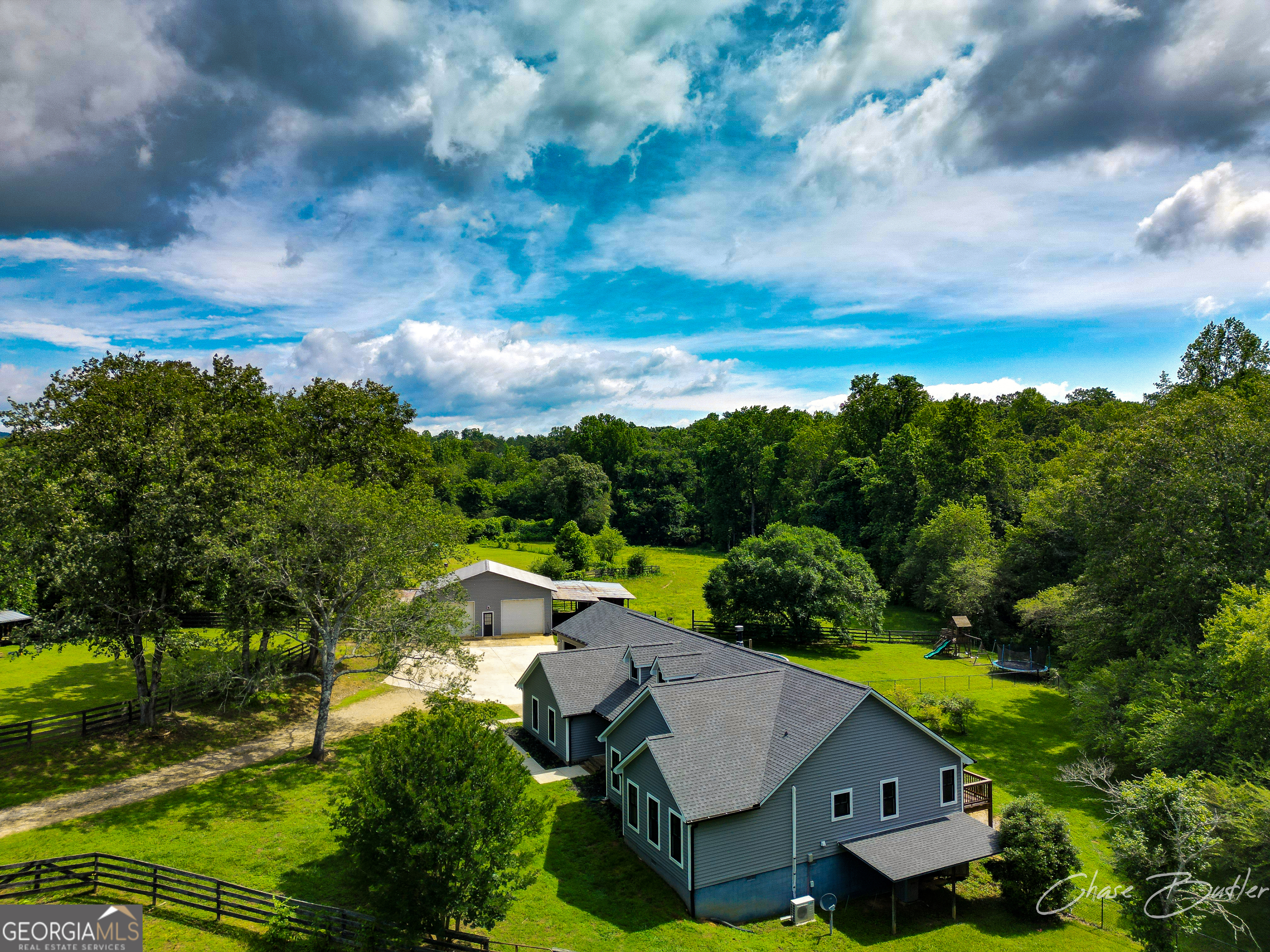 1150 Sutton RD