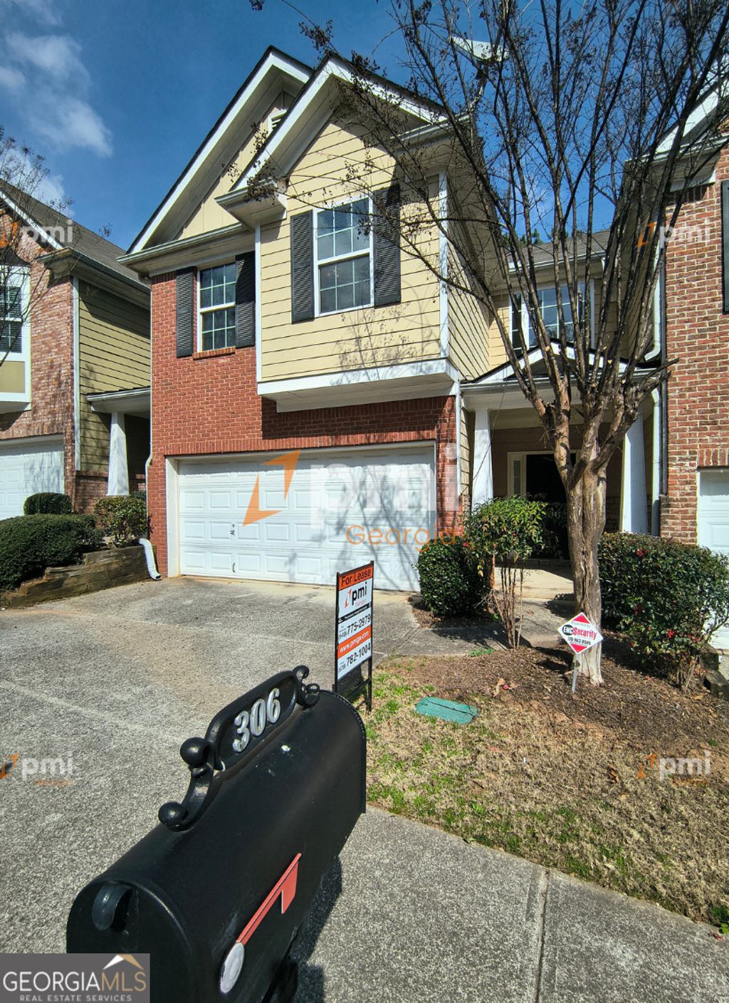 Photo of 306 Creek Manor Way, Suwanee, GA 30024 (MLS # 10703994)