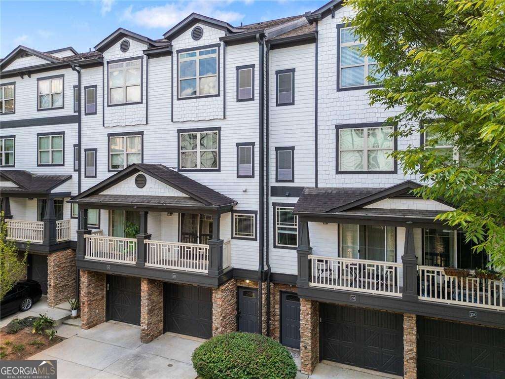 221 Semel CIR NW 260