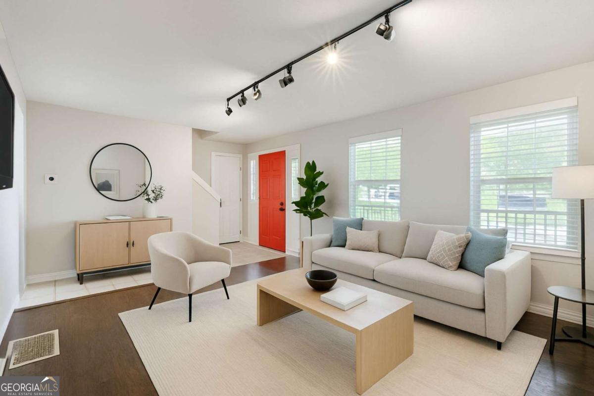 3979 Doral CIR