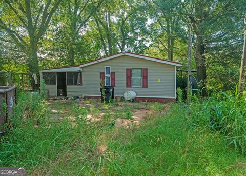 1683 Dove Drake RD Royston GA 30662