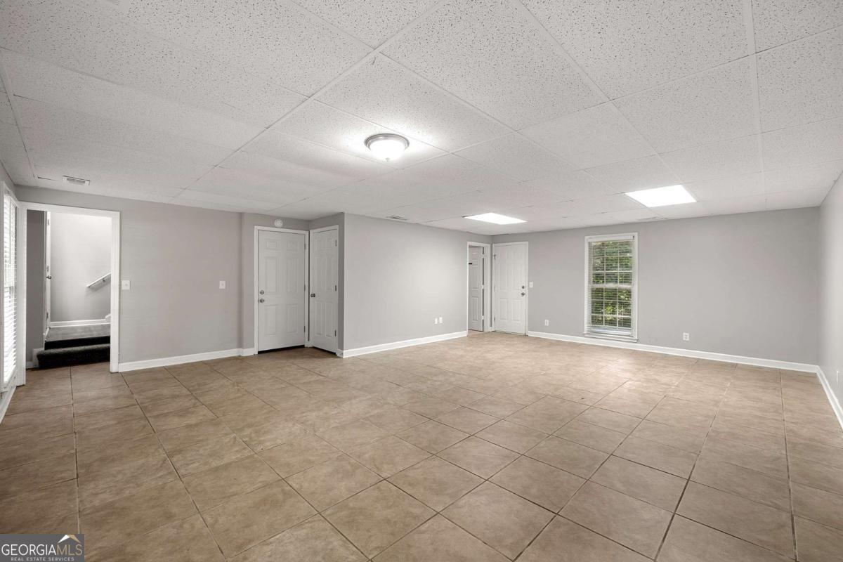 5065 Doubletree DR
