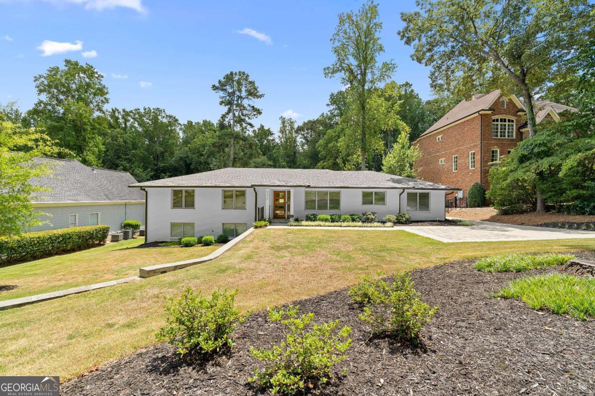 2176 Cumberland DR SE