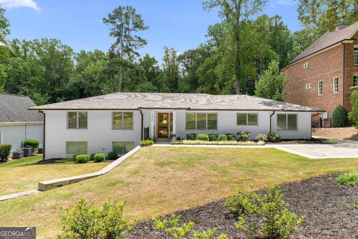 2176 Cumberland DR SE