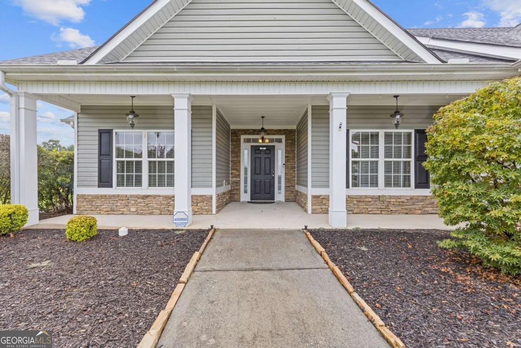 Photo of 1162 Mason Lee Place, Loganville, GA 30052 (MLS # 10671238)