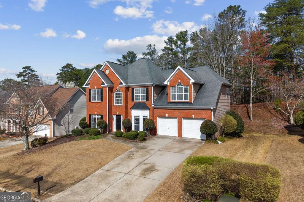 Photo of 3736 Castle View Court, Suwanee, GA 30024 (MLS # 10709373)