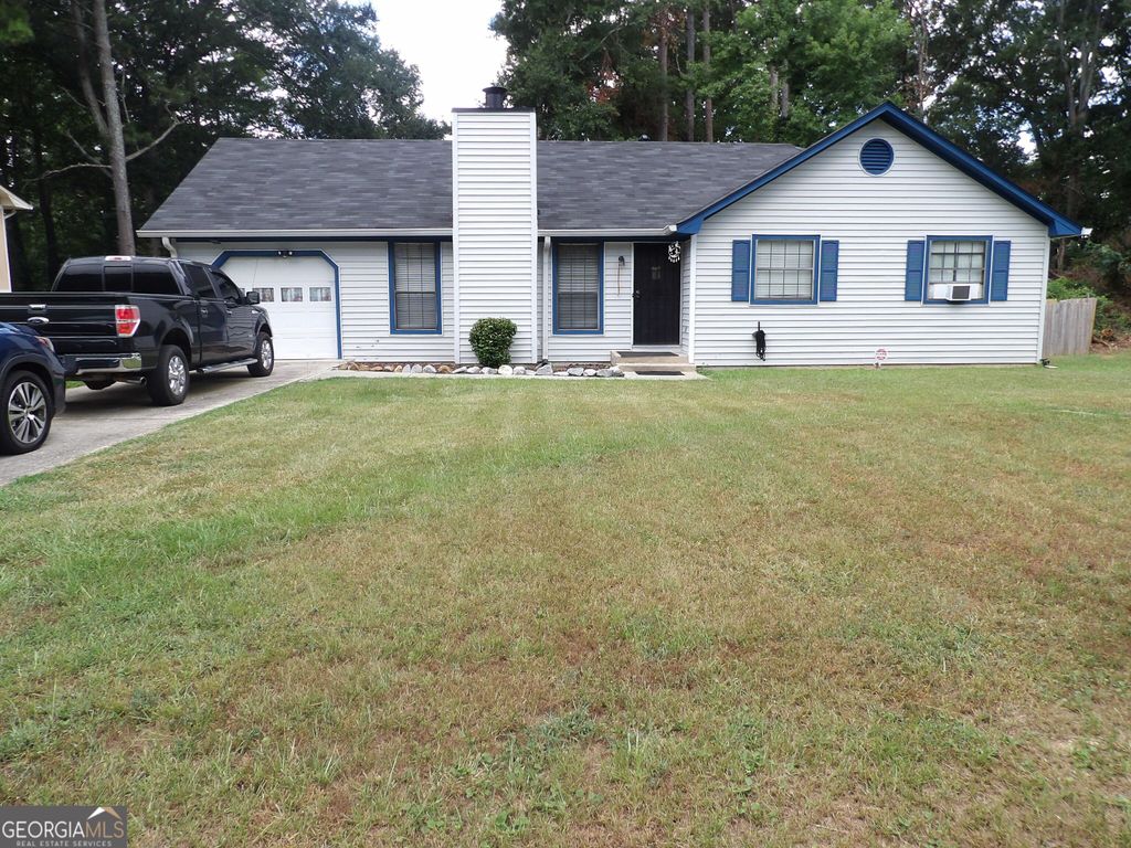 Photo of 233 Leafwood Lane, Riverdale, GA 30274 (MLS # 10741378)