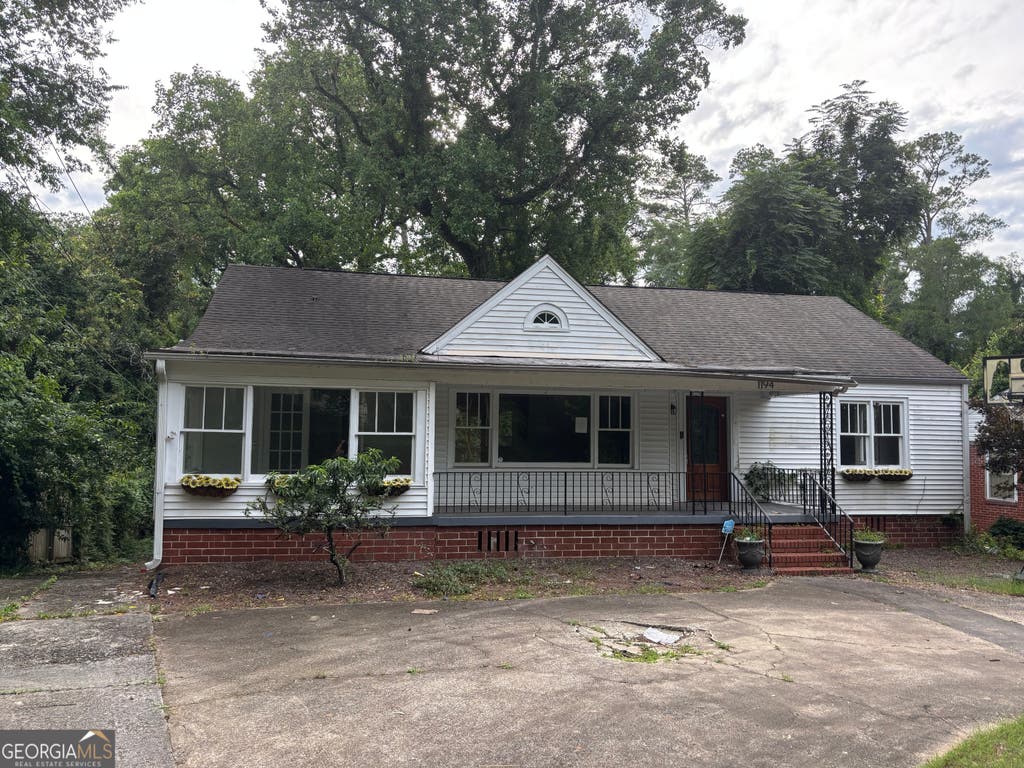 Photo of 1194 Briarcliff Road, Macon, GA 31211 (MLS # 10786788)
