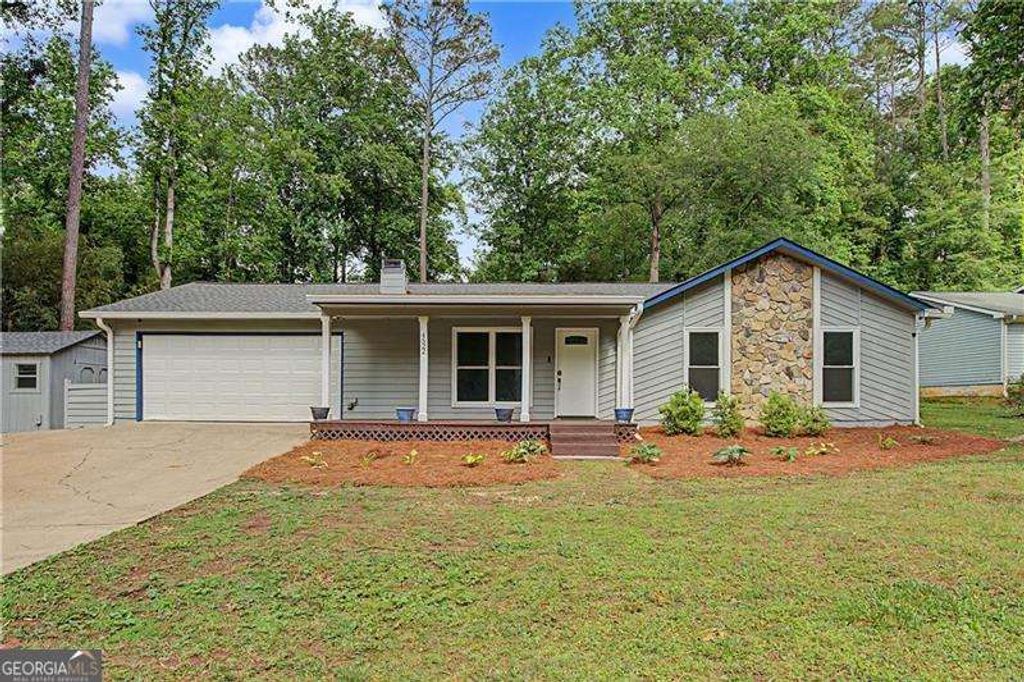 Photo of 4522 Inlet Road, Marietta, GA 30066 (MLS # 10760848)