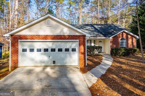 Photo of 3153 Sweetbriar Drive, Villa Rica, GA 30180 (MLS # 10653377)