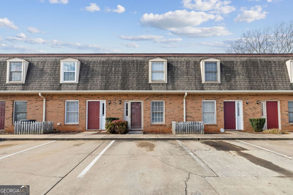 Photo of 3730 Old Flowery Branch Road #J-5, Oakwood, GA 30566 (MLS # 10705829)