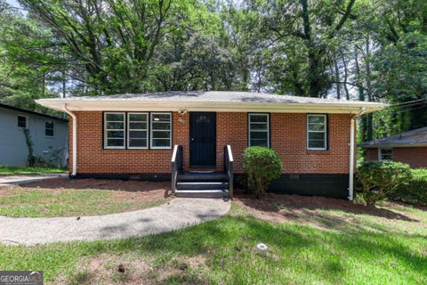 Photo of 2288 Polar Rock Avenue SW, Atlanta, GA 30315 (MLS # 10802473)