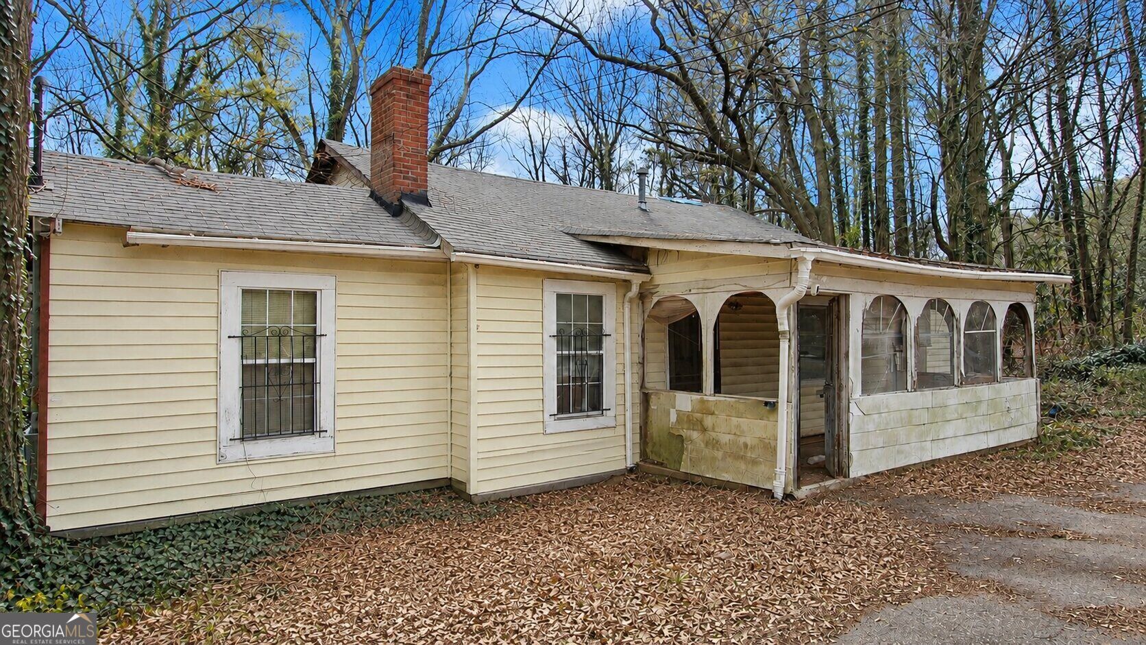 731 Bolton RD NW