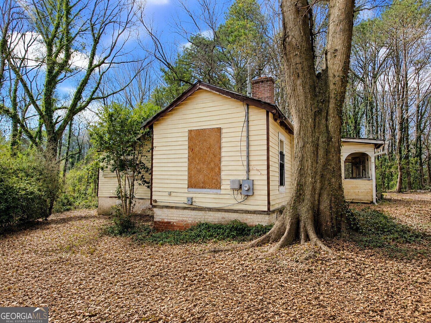 731 Bolton RD NW