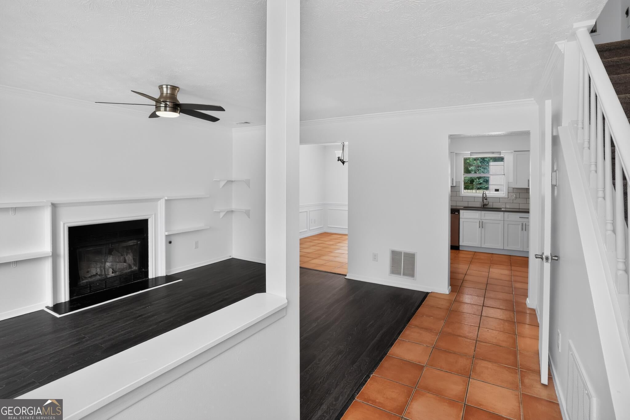 2920 Aspen Woods Entry