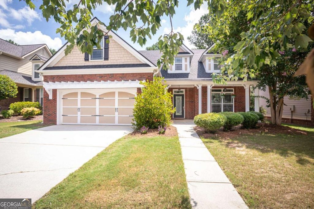 Photo of 2634 Bay Crest Lane, Loganville, GA 30052 (MLS # 10624345)