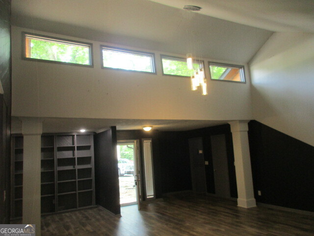 7041 Babbling Brook DR