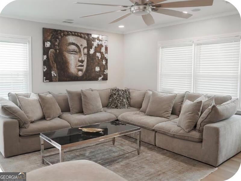 2828 Cloverhurst DR