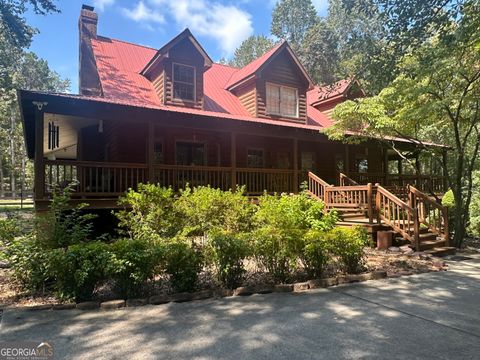 8275 Pea Ridge RD Cornelia GA 30531