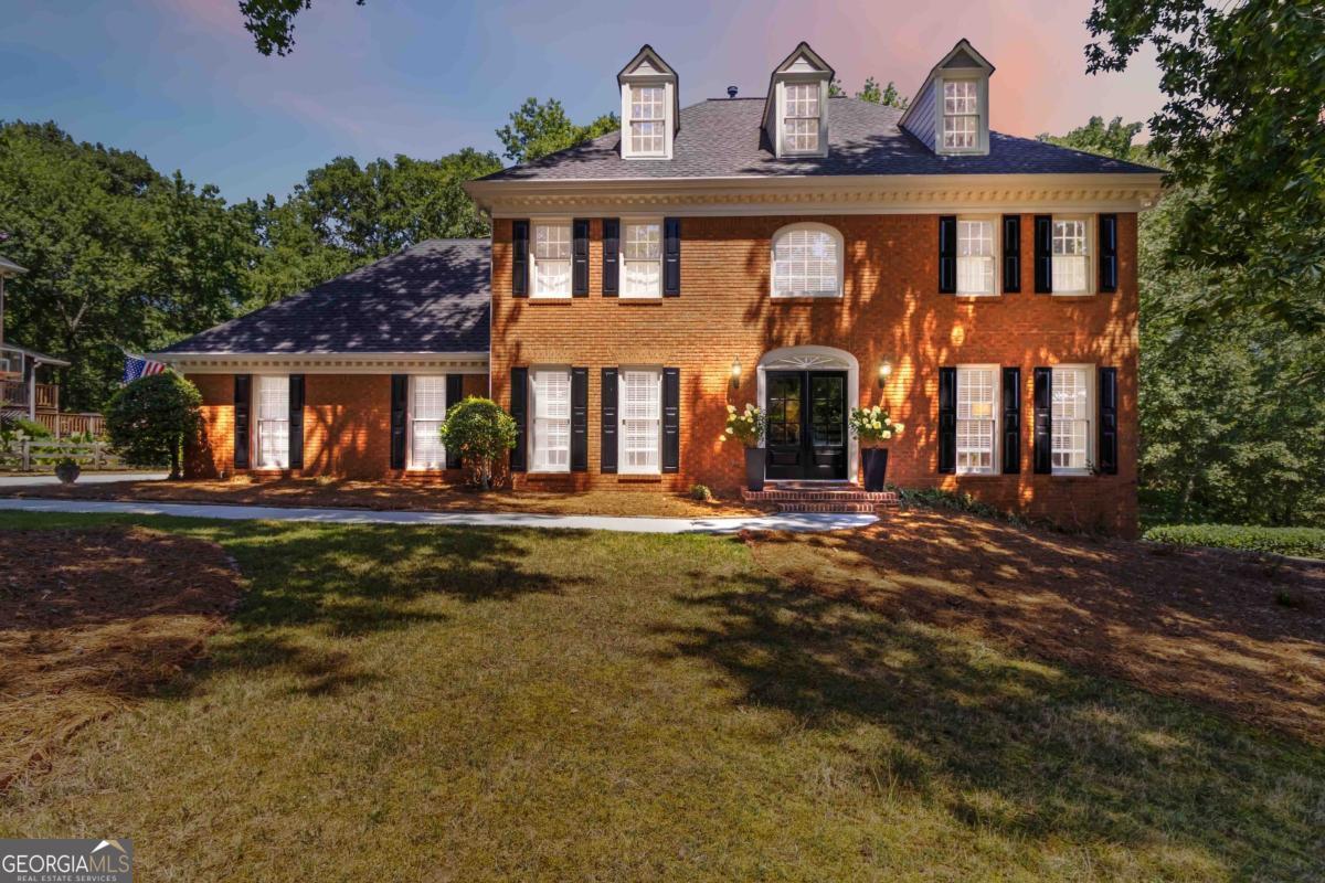 8665 Lake Glen CT