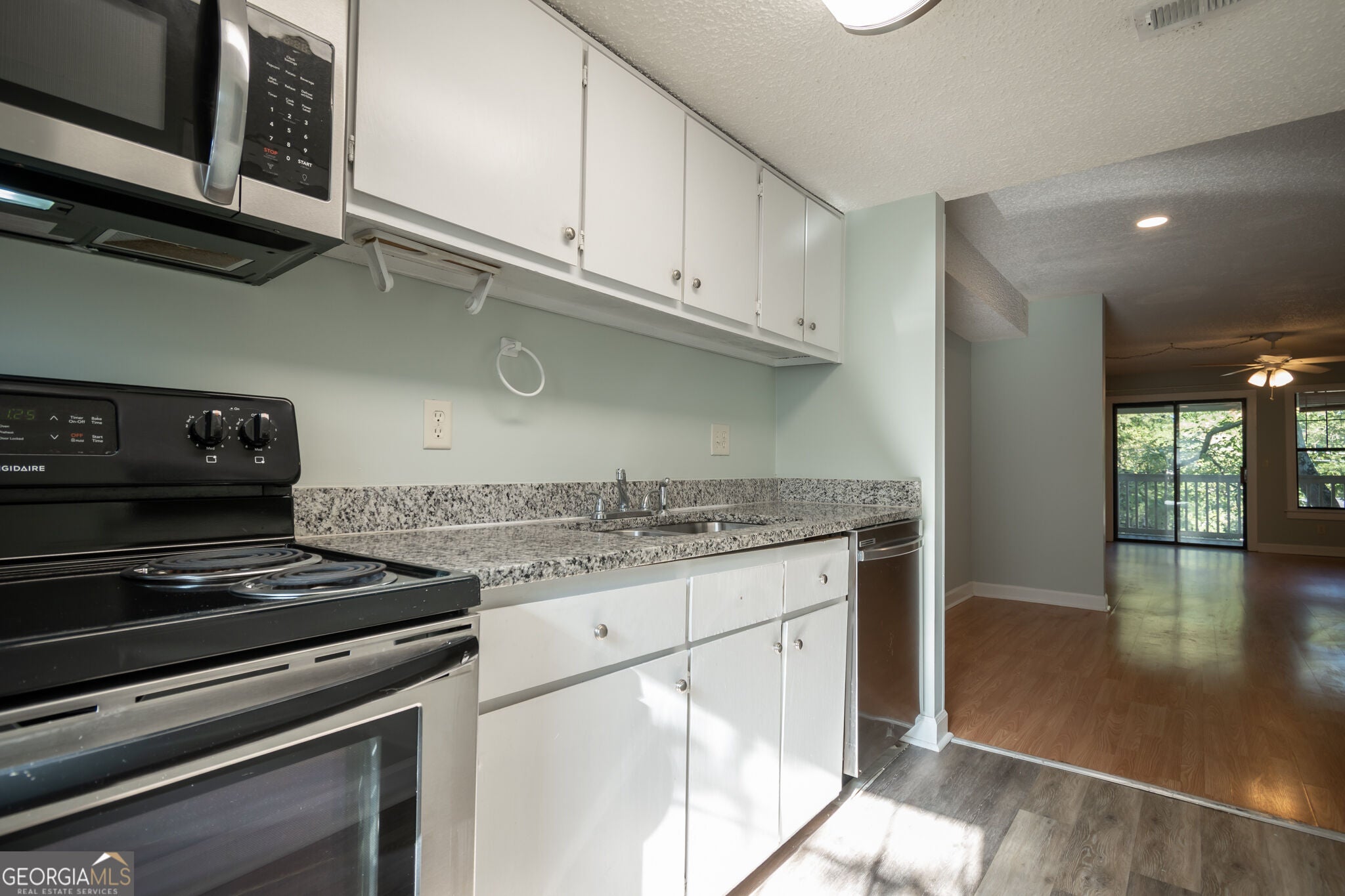 290 Appleby DR 263