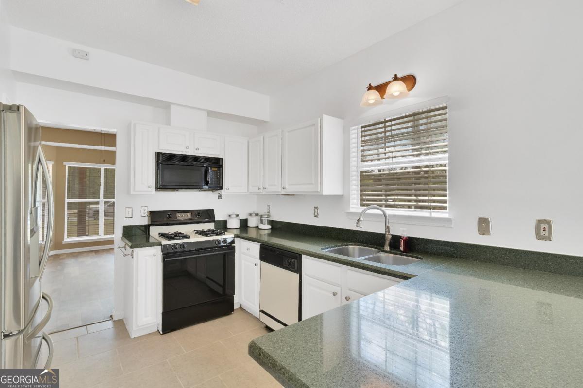 135 Kripple Kreek DR