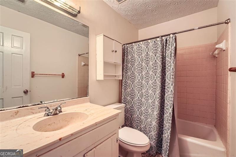 Holly Oaks - Residential