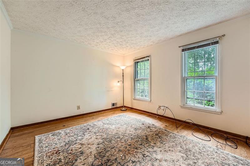 Holly Oaks - Residential