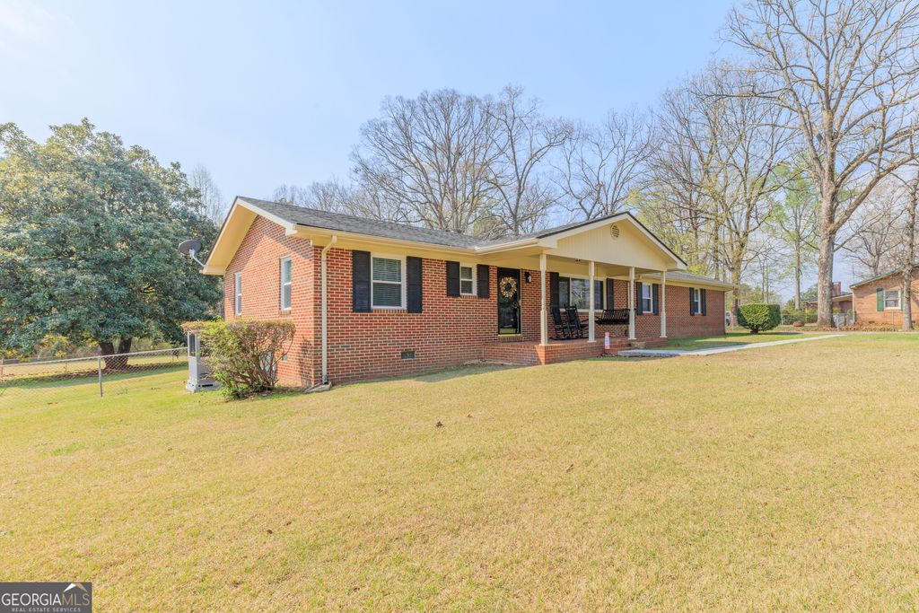 Photo of 177 W Reed Road, La Fayette, GA 30728 (MLS # 10719089)