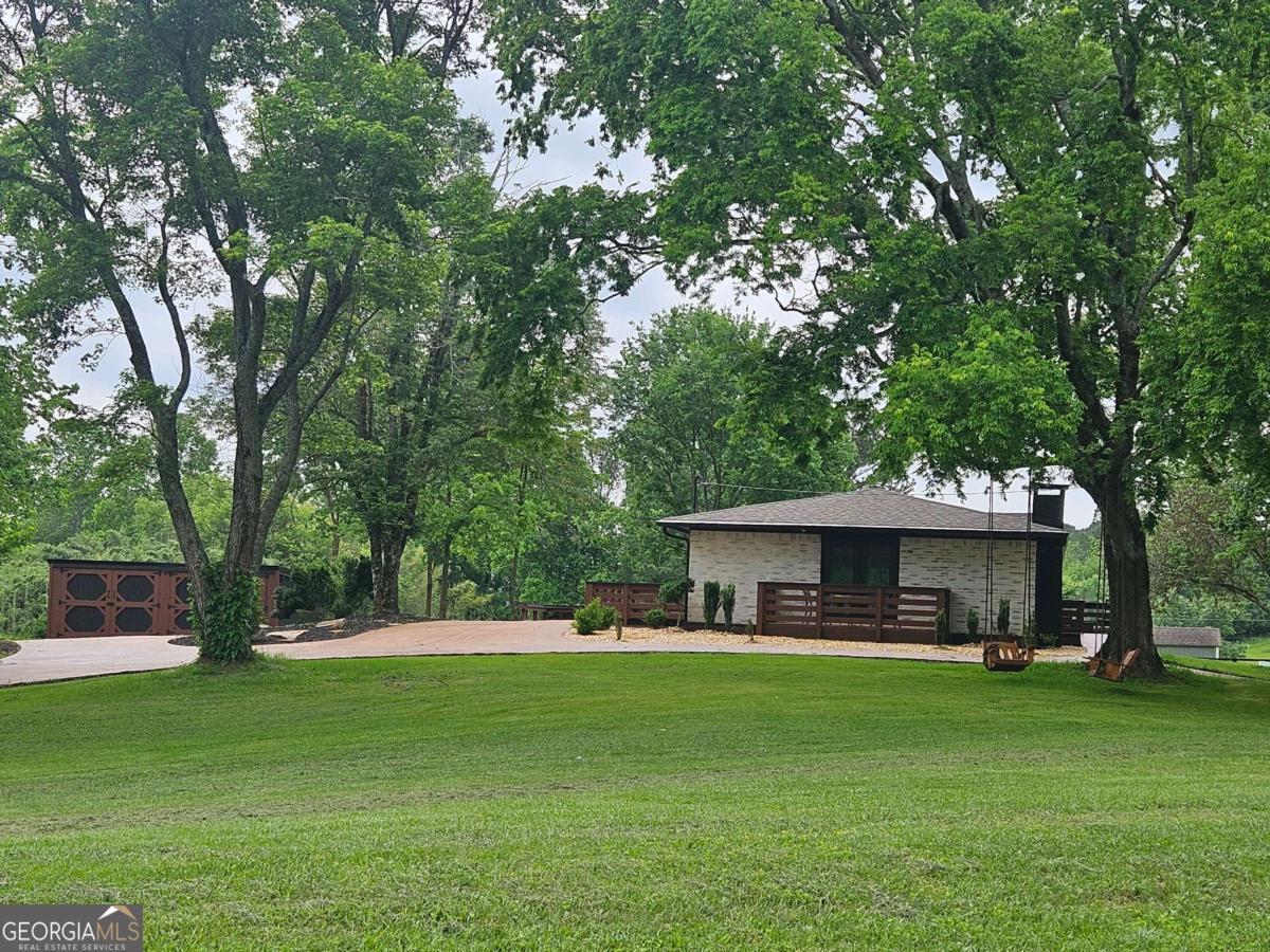 9351 Henderson Mountain RD