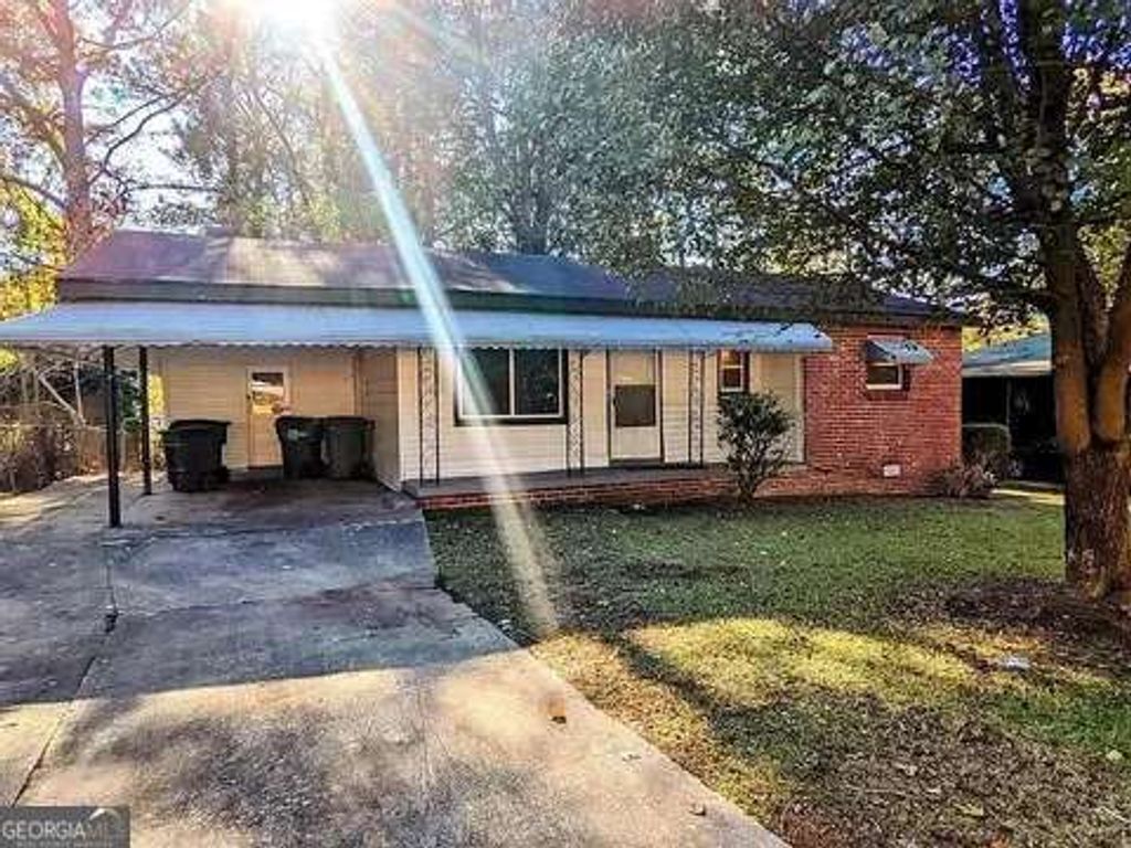 Photo of 2818 Revere Drive NW, Atlanta, GA 30318 (MLS # 10716267)