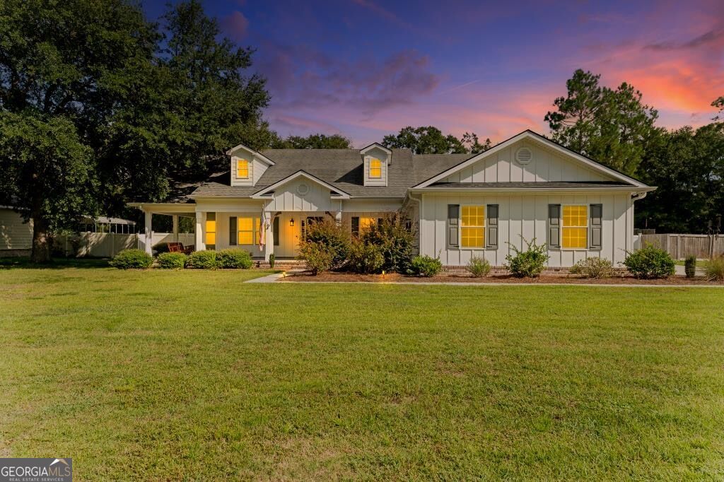 221 Zittrouer RD