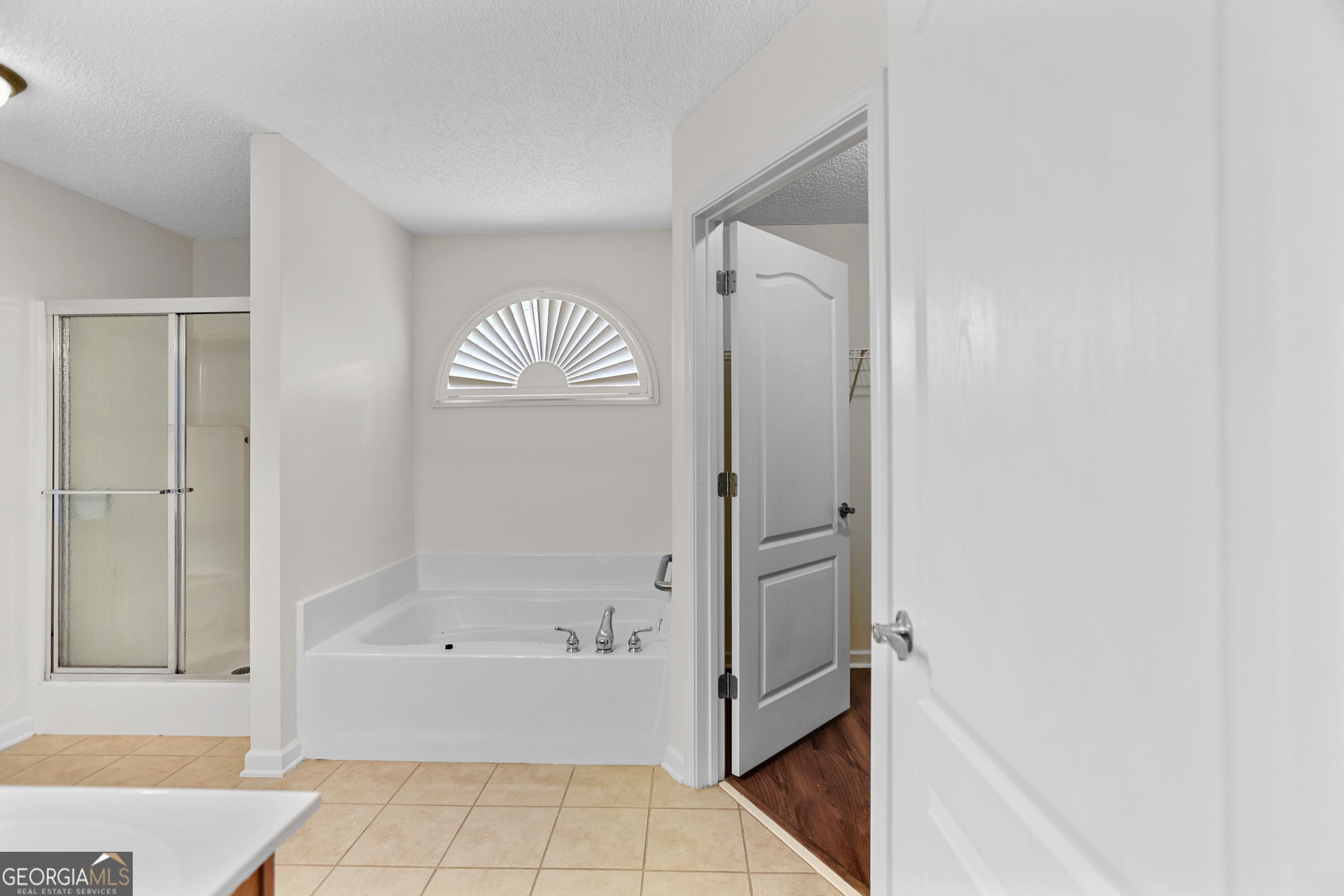 Pinnacle Pointe - Residential
