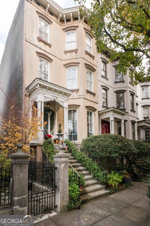 Property photo of 108 e gaston st, savannah, GA 31401