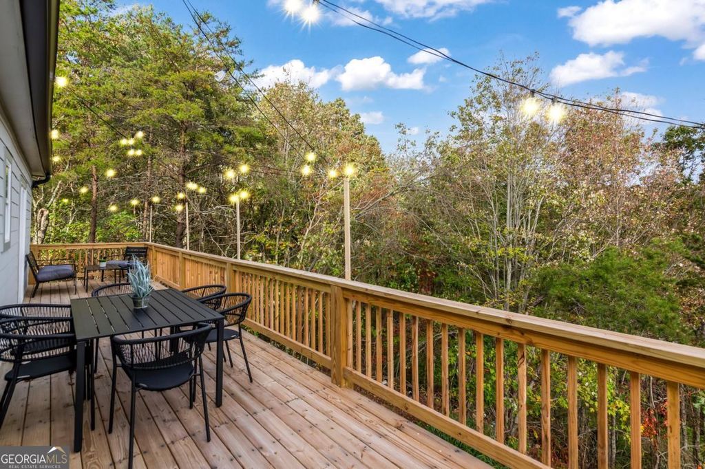 Photo of 587 E Oak Trce, Jasper, GA 30143 (MLS # 10695087)