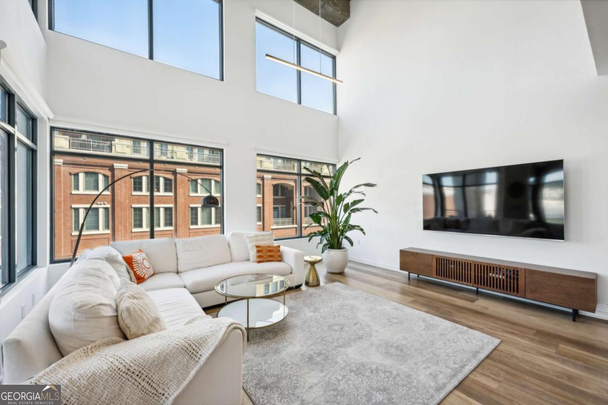 260 18th ST NW 10311