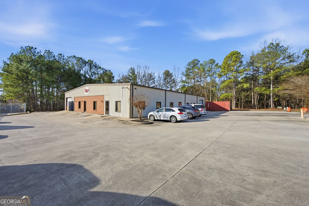 Photo of 5727 Palazzo Way, Douglasville, GA 30134 (MLS # 10670770)