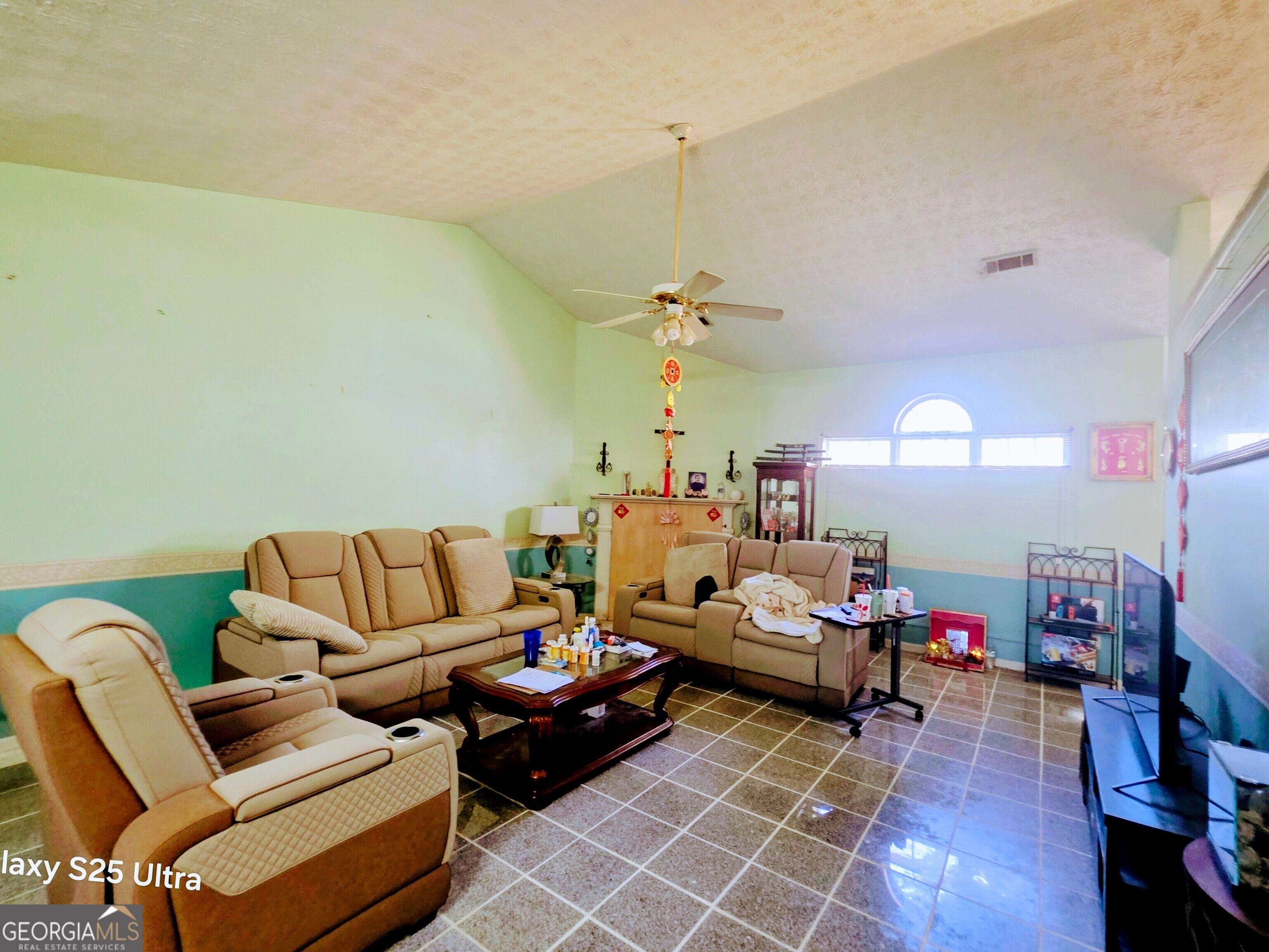 329 Sunnyside CT