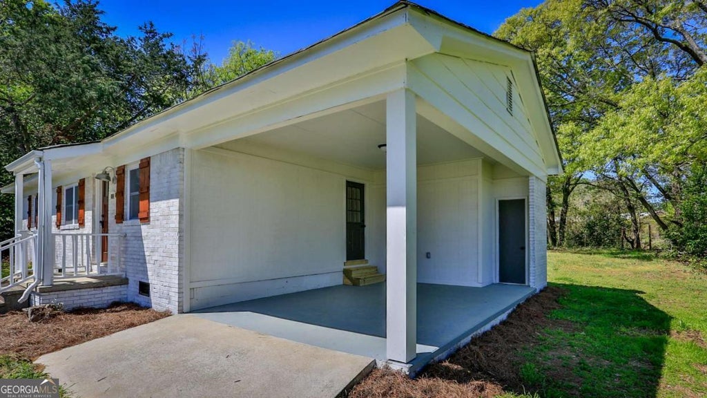 Photo of 680 North Avenue, Madison, GA 30650 (MLS # 10815807)