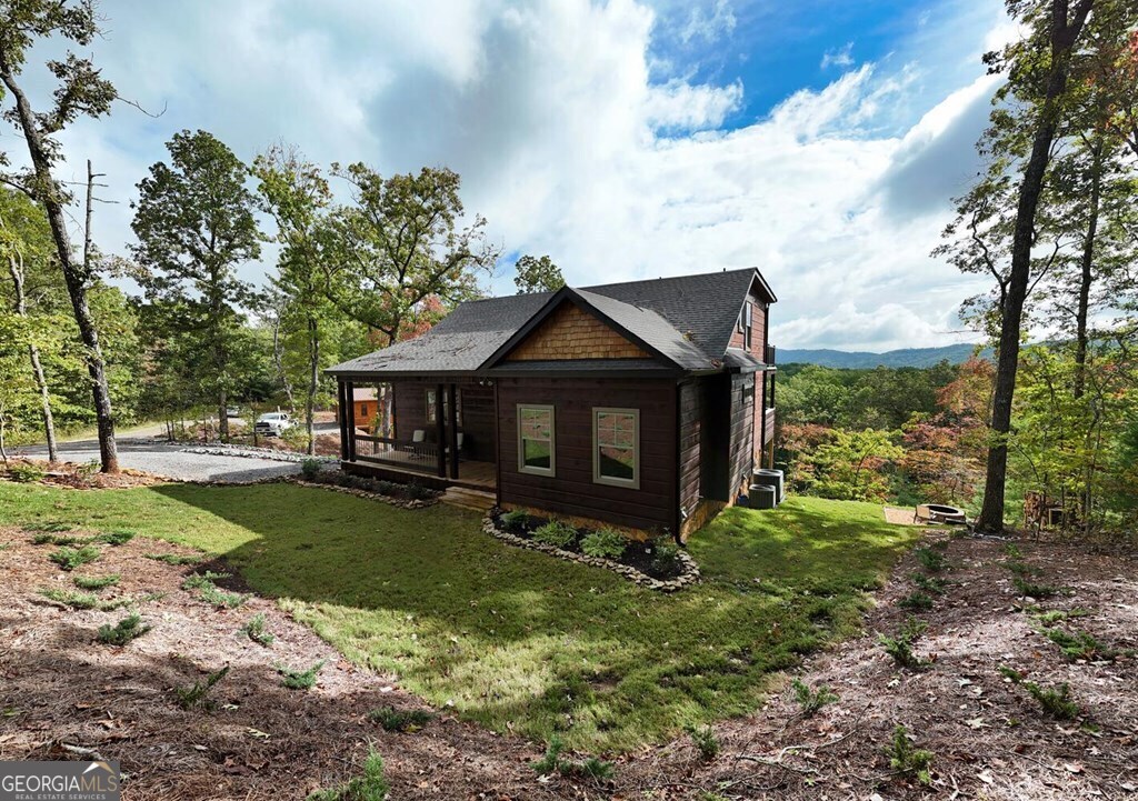 252 Crabapple LN