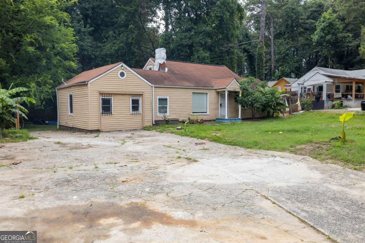 3838 Old Gordon RD NW