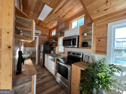A home in Clarkesville
