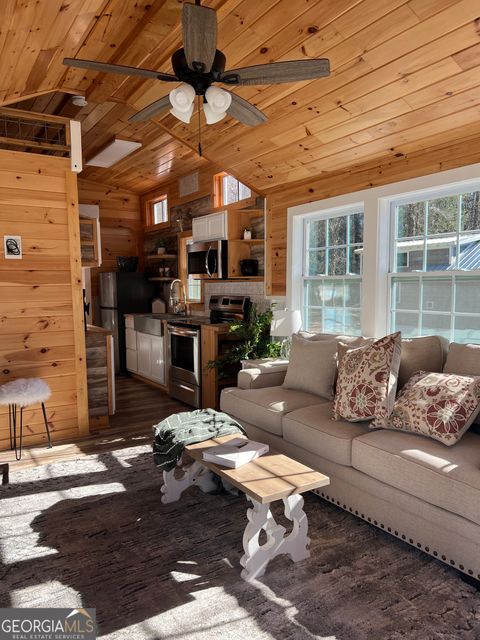 A home in Clarkesville