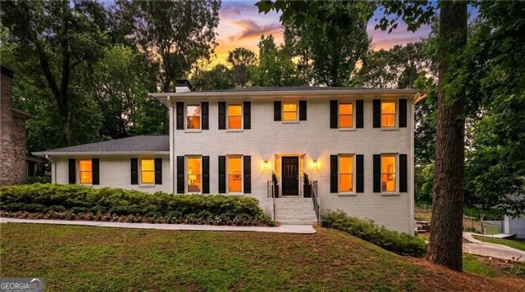 Photo of 3064 Wembley Ridge, Atlanta, GA 30340 (MLS # 10773158)
