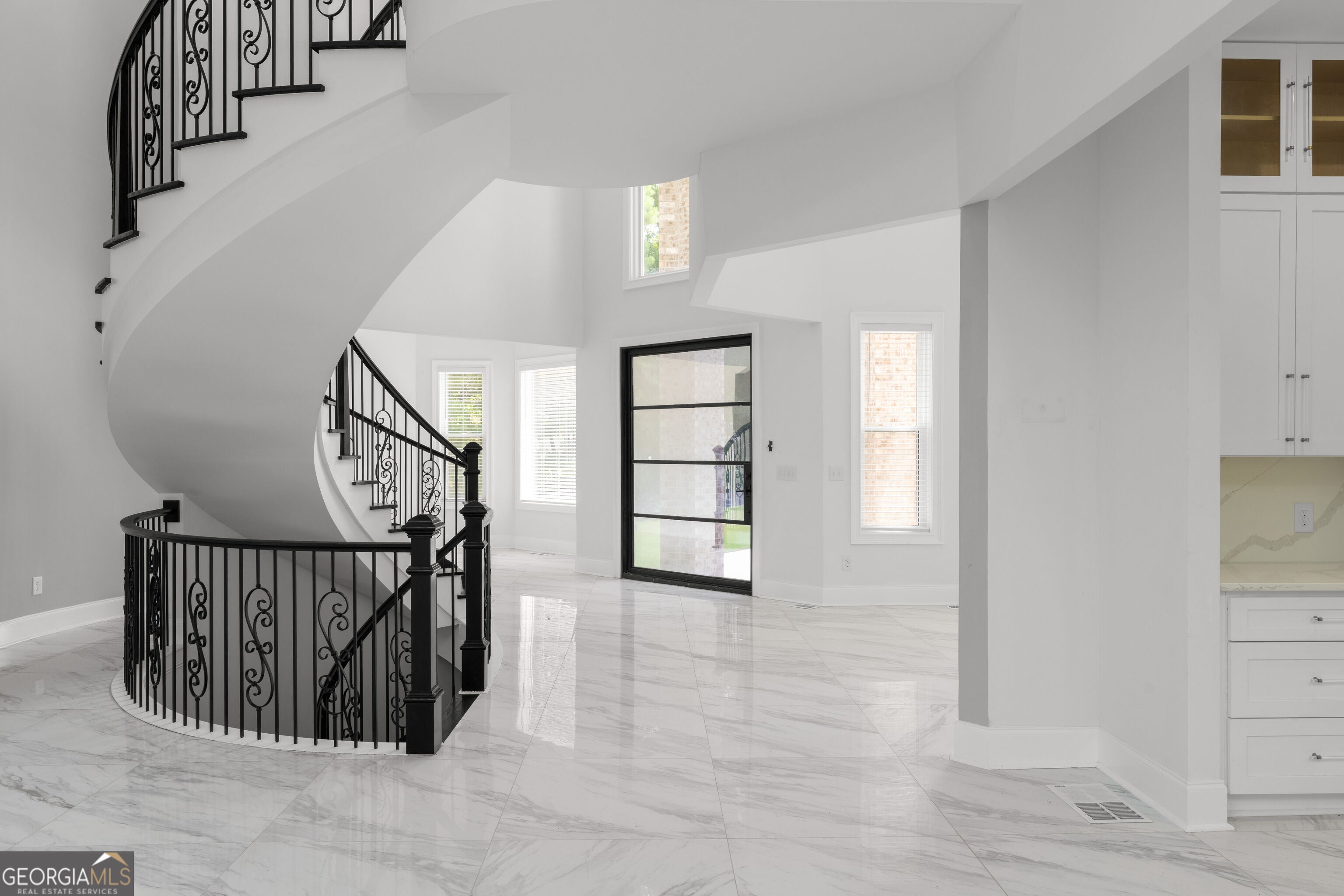 381 Vicki LN
